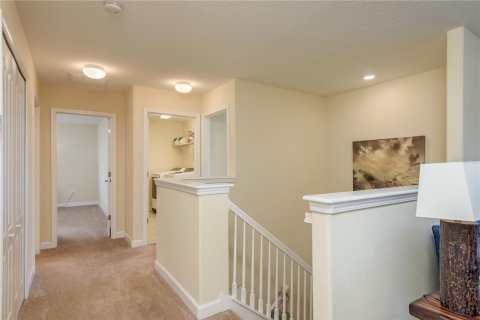 House in Tampa, Florida 6 bedrooms, 373.28 sq.m. № 1806962 - photo 20