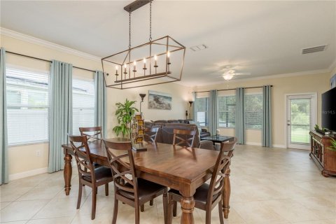 House in Tampa, Florida 6 bedrooms, 373.28 sq.m. № 1806962 - photo 9