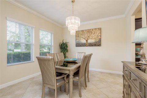 House in Tampa, Florida 6 bedrooms, 373.28 sq.m. № 1806962 - photo 10
