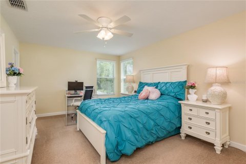 House in Tampa, Florida 6 bedrooms, 373.28 sq.m. № 1806962 - photo 25