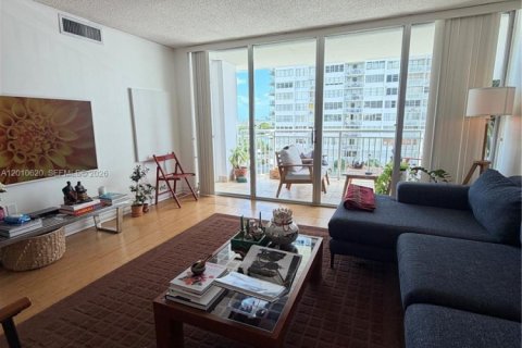 Купить кондоминиум в Авентура, Флорида 2 спальни, 145.39м2, № 2076113 - фото 7