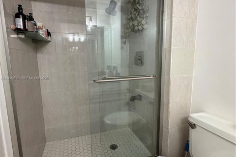 Купить кондоминиум в Авентура, Флорида 2 спальни, 145.39м2, № 2076113 - фото 18