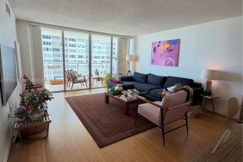 Купить кондоминиум в Авентура, Флорида 2 спальни, 145.39м2, № 2076113 - фото 4