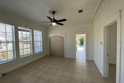 House in Tampa, Florida 3 bedrooms, 117.06 sq.m. № 1776888 - photo 3