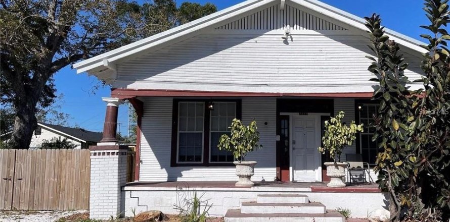 Casa en Tampa, Florida 3 dormitorios, 117.06 m2 № 1776888