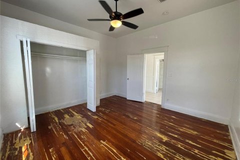 House in Tampa, Florida 3 bedrooms, 117.06 sq.m. № 1776888 - photo 11