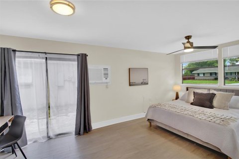 Casa en venta en Clearwater, Florida, 4 dormitorios, 154.5 m2 № 2226404 - foto 12