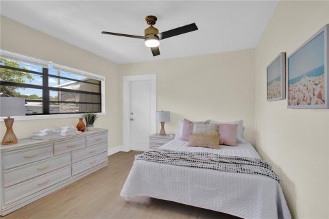 Casa en venta en Clearwater, Florida, 4 dormitorios, 154.5 m2 № 2226404 - foto 19
