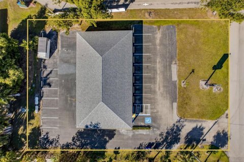 Propiedad comercial en venta en Fort Myers, Florida, 367.89 m2 № 2199748 - foto 8