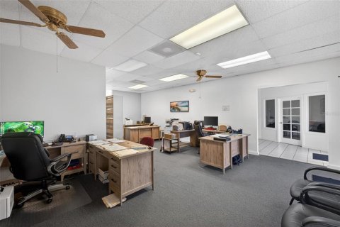 Propiedad comercial en venta en Fort Myers, Florida, 367.89 m2 № 2199748 - foto 19