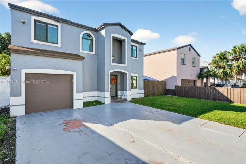 Villa ou maison à vendre à Homestead, Floride: 3 chambres, 176.51 m2 № 1974876 - photo 4