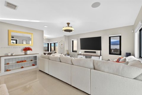Villa ou maison à vendre à Homestead, Floride: 3 chambres, 176.51 m2 № 1974876 - photo 5