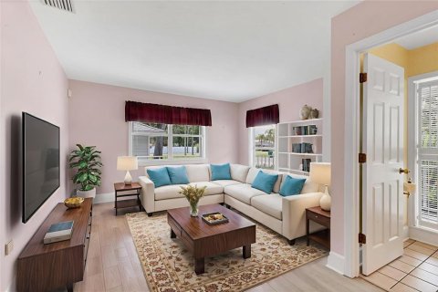 Casa en venta en Palmetto, Florida, 3 dormitorios, 292.64 m2 № 1771947 - foto 15