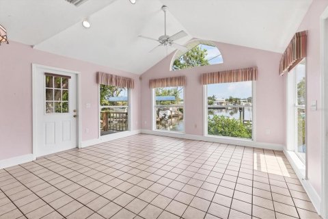 Casa en venta en Palmetto, Florida, 3 dormitorios, 292.64 m2 № 1771947 - foto 22