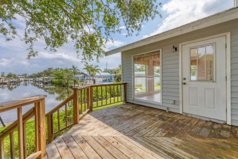 Casa en venta en Palmetto, Florida, 3 dormitorios, 292.64 m2 № 1771947 - foto 7
