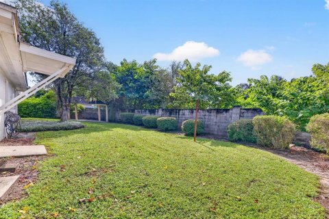 Casa en venta en Brandon, Florida, 4 dormitorios, 240.52 m2 № 2386699 - foto 23