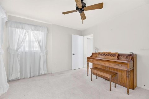 Casa en venta en Brandon, Florida, 4 dormitorios, 240.52 m2 № 2386699 - foto 27