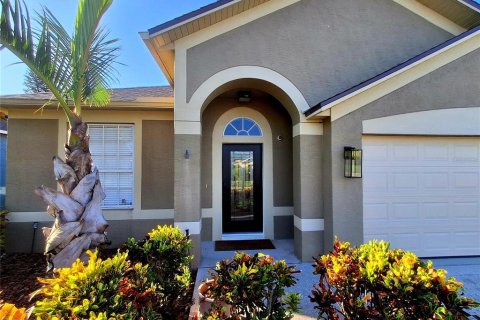 Casa en venta en Trinity, Florida, 3 dormitorios, 149.57 m2 № 1885717 - foto 4