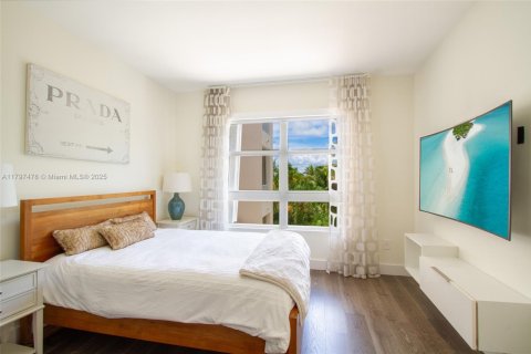 Купить кондоминиум в Ки-Бискейн, Флорида 3 спальни, 170.01м2, № 2035103 - фото 13