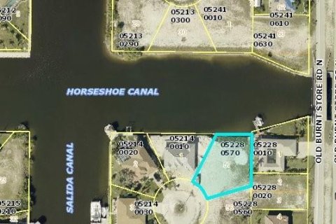 Купить земельный участок в Кейп-Корал, Флорида № 1778589 - фото 1