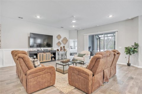 Villa ou maison à vendre à Jacksonville, Floride: 4 chambres, 217.86 m2 № 1547702 - photo 6