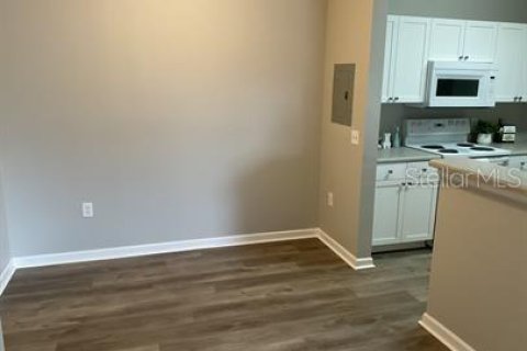 Copropriété à louer à Orlando, Floride: 2 chambres, 99.96 m2 № 2103457 - photo 6
