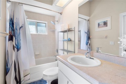 Casa en venta en Spring Hill, Florida, 3 dormitorios, 182.09 m2 № 1834610 - foto 24
