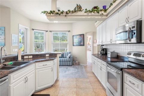 Casa en venta en Spring Hill, Florida, 3 dormitorios, 182.09 m2 № 1834610 - foto 12