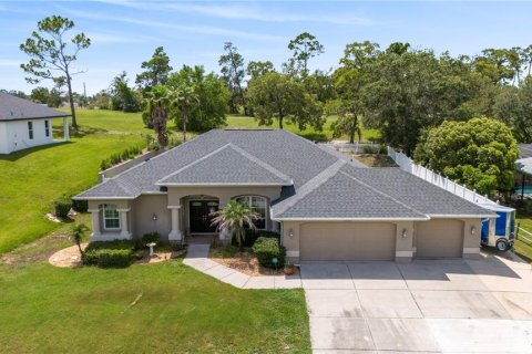 Casa en venta en Spring Hill, Florida, 3 dormitorios, 182.09 m2 № 1834610 - foto 2