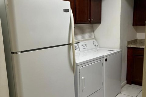 Condo in Lauderhill, Florida, 3 bedrooms  № 2083284 - photo 5
