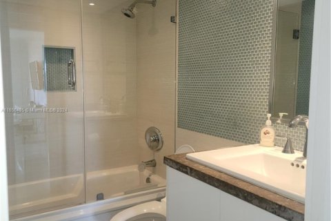 Copropriété à louer à Key Biscayne, Floride: 2 chambres, 117.06 m2 № 1712722 - photo 9