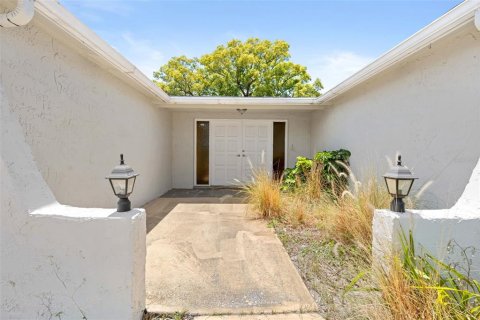 Villa ou maison à vendre à Port Richey, Floride: 3 chambres, 140.47 m2 № 2201580 - photo 4