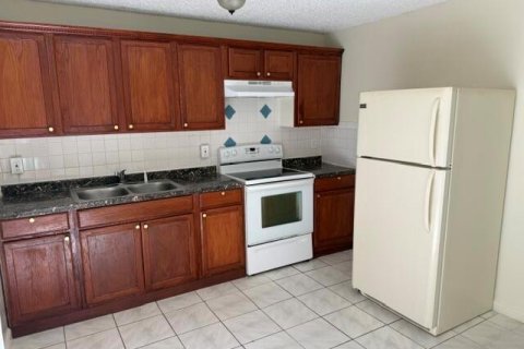 Appartement à louer à Lake Worth, Floride: 3 chambres, 97.55 m2 № 2406200 - photo 4