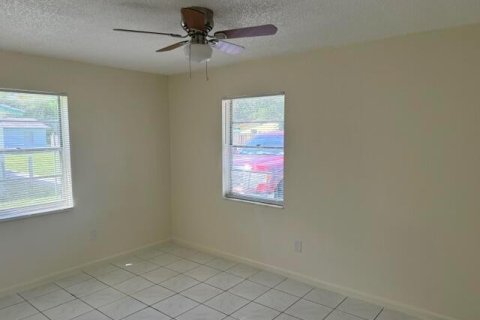 Appartement à louer à Lake Worth, Floride: 3 chambres, 97.55 m2 № 2406200 - photo 5