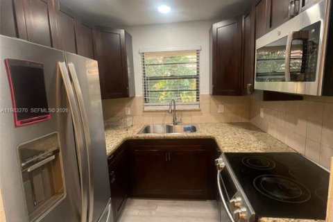 Квартира в Холливуд, Флорида 1 спальня, 178.93м2 № 2050000