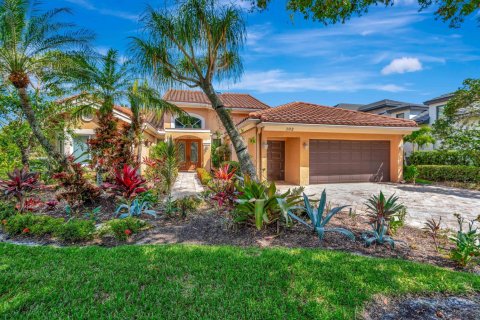 House in Jupiter, Florida 2 bedrooms, 298.22 sq.m. № 2088384 - photo 12