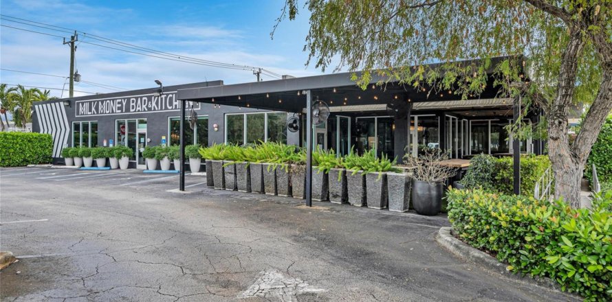 Propiedad comercial en Fort Lauderdale, Florida № 2158517