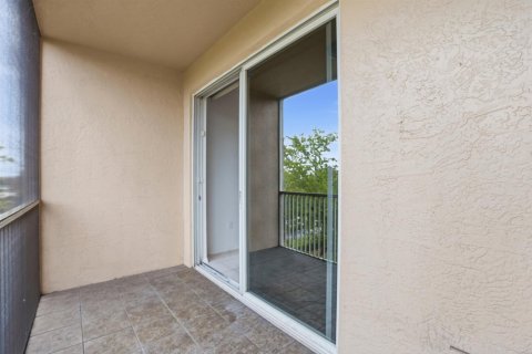 Купить кондоминиум в Тамарак, Флорида 3 комнаты, 149.02м2, № 2086547 - фото 15
