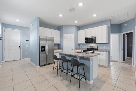 Villa ou maison à louer à New Smyrna Beach, Floride: 3 chambres, 137.5 m2 № 2409876 - photo 3