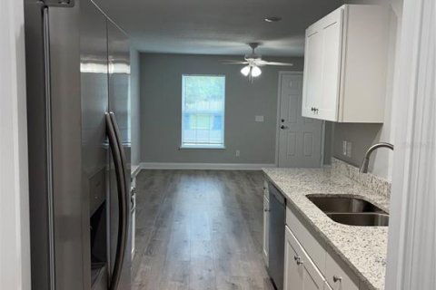 Duplex in Fort Meade, Florida 4 bedrooms, 166.3 sq.m. № 1786804 - photo 6