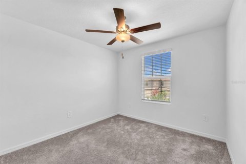 Villa ou maison à louer à Plant City, Floride: 4 chambres, 178.37 m2 № 2427244 - photo 19