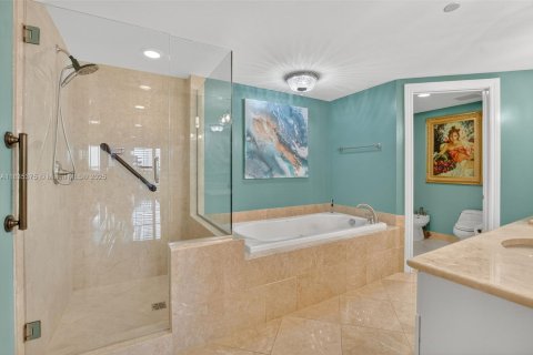 Condo in Boca Raton, Florida, 3 bedrooms  № 1818484 - photo 25