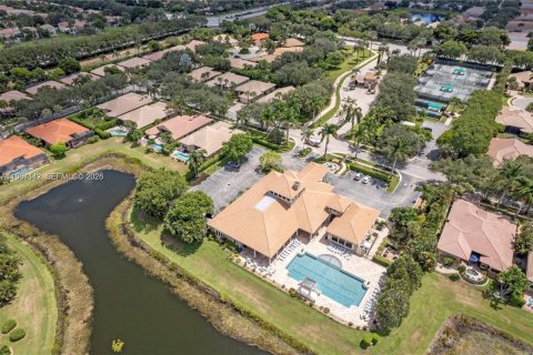 Villa ou maison à vendre à Boynton Beach, Floride: 4 chambres, 262.54 m2 № 2026980 - photo 25