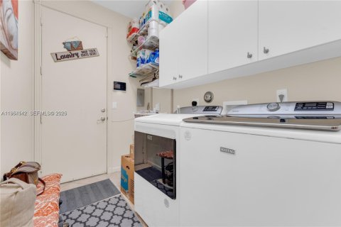 Villa ou maison à vendre à Boynton Beach, Floride: 4 chambres, 262.54 m2 № 2026980 - photo 18