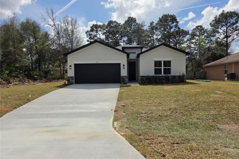 Casa en Dunnellon, Florida 4 dormitorios, 184.88 m2 № 2113245
