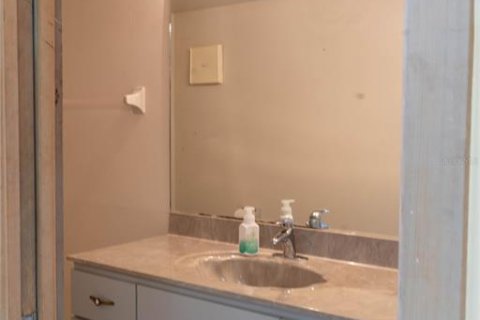 Villa ou maison à vendre à Orlando, Floride: 5 chambres, 352.19 m2 № 2235532 - photo 24