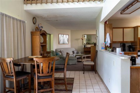 Villa ou maison à vendre à Orlando, Floride: 5 chambres, 352.19 m2 № 2235532 - photo 7