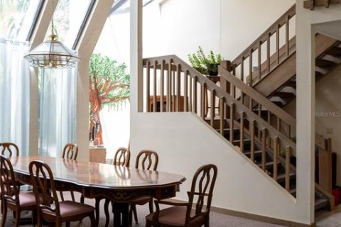 Villa ou maison à vendre à Orlando, Floride: 5 chambres, 352.19 m2 № 2235532 - photo 3
