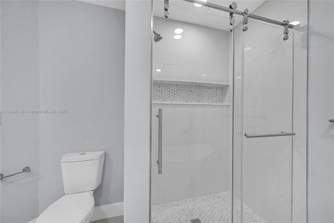 Townhouse in Boca Raton, Florida 4 bedrooms, 167.04 sq.m. № 1892047 - photo 23