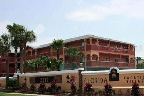 Condominio en Kissimmee, Florida, 1 dormitorio  № 2142432